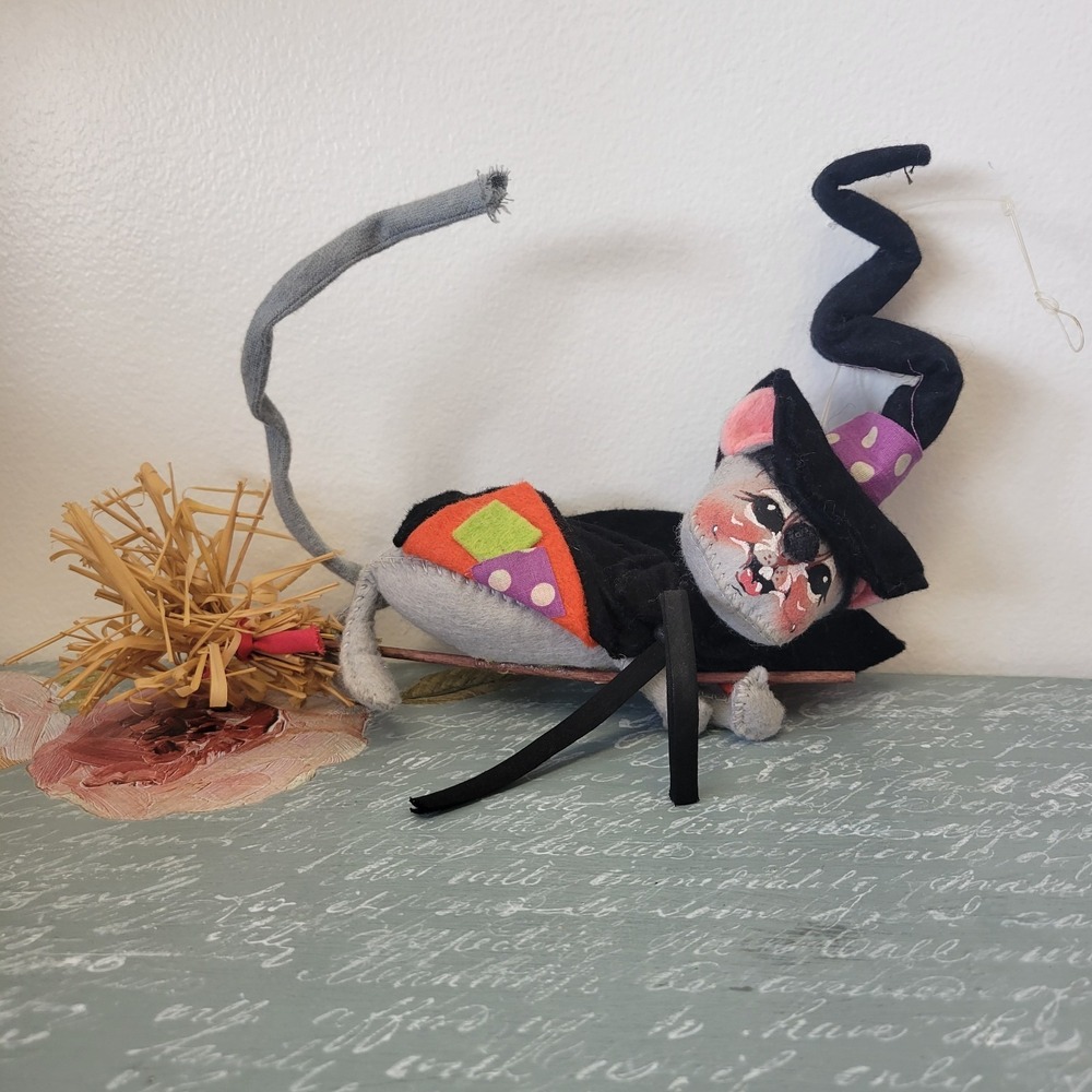 Vintage Annalee Halloween‎ Witch Mouse Broom 1980 Mobilitee Doll